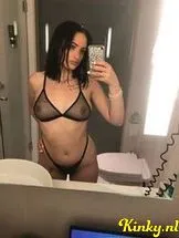 miley-prive-ontvangst-via-kinky-684bd5e43cd0cf00131cb964