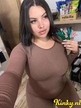 helen-virtual-sex-via-kinky-68deb119f6c6eb0013e5f4de