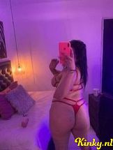 helen-virtual-sex-via-kinky-68deb118b6e471001315f1e1