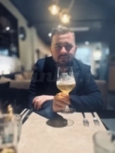 robiño-escort-via-kinky-65ca168f3f65fc001ad0e6c1