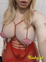 lizz-escort-via-kinky-677ec5287ddc4f0013c74c07