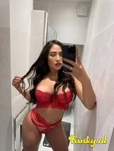 amira-escort-via-kinky-674347d99c10b100143c35aa