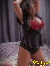 Nora - Geil Marokaans sletje wilt geneukt worden!