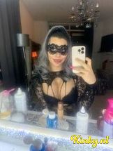 souhaila-prive-ontvangst-via-kinky-694103b06578fb001393a590