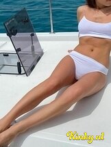 rebeca-escort-via-kinky-65d48983b1b6900019d98e69