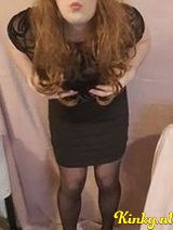 Denise T-Girl - Kom met deze jonge sexy T-girl spelen