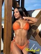 Pamela - I love the party