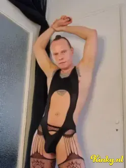 sasha-erotische-massage-via-kinky-69b43bb8b4abd40013601830