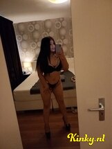 karlaa-escort-via-kinky-65fd95deb1b6900019d9e24a