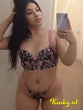 karlaa-escort-via-kinky-660627633e11690019df654f