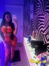 angelina-escort-via-kinky-6874d8523cd0cf00131cfa03