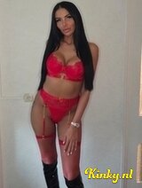 Angelina - Nederlandstalig  love to party 