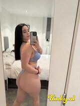 Camila - Natural BreastsGFE 