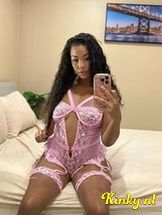 cey-virtual-sex-via-kinky-6961a20395d4d600136734e2