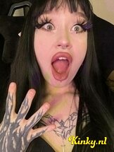 sabina-virtual-sex-via-kinky-660406f6b1b6900019d9ef1f