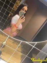 sara-escort-via-kinky-6854522b4783f70013b107ba