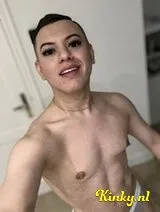 Esteban - Esteban hete jongen, eerste keer hier