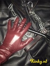 merlyn-bdsm-via-kinky-666076670e9d1a001aef6e98