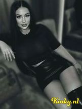 mistress-victoria-bdsm-via-kinky-69595077f9dae40013c5343c