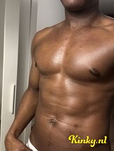 alexander-escort-via-kinky-661532d0482022001a75fed2