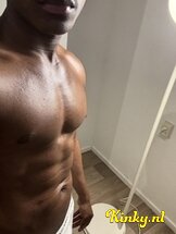 alexander-escort-via-kinky-660f504f3e11690019df7642
