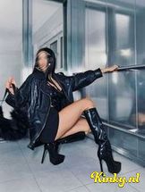 miss-serenna-bdsm-via-kinky-6948472a17a15b0013348506