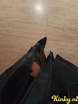 serenna-bdsm-via-kinky-68da9b7b4884f30013e8a6da