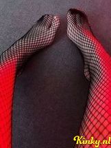 serenna-bdsm-via-kinky-690b6c98665fb2001363549a