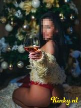 mistress-serenna-bdsm-via-kinky-69440f40b070a70013808422