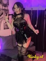 alicia-virtual-sex-via-kinky-66216c74b32336001b47b191