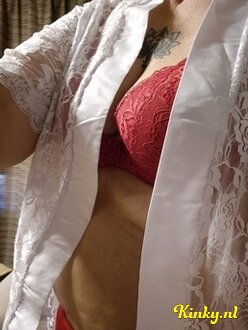 natasja-prive-ontvangst-via-kinky-67daa8754fd5c700137c7f57