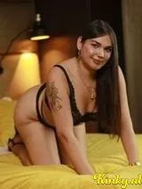 Naly - Hot mami