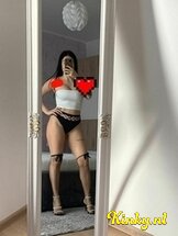 selena-prive-ontvangst-via-kinky-682b2c8343e4b9001386bf3e
