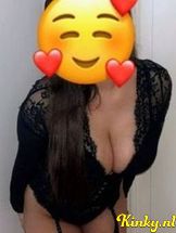 djamilla-&-maikel-escort-via-kinky-68d7e9eac6c1e00013daa3ff