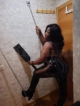 mistress-mia-bdsm-via-kinky-662a4a210dca79001aea9f0a