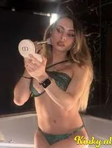 alexandra-prive-ontvangst-via-kinky-690dd6b035dea800130b1d36