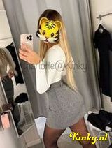 Charlotte - 100% 🇳🇱 School meisje wilt zaad