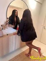 Kamila - Brazilian ts very hot XL parts,boots and latex