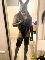Kamila - Brazilian ts XL ,LATEX , PARTS, DOMINATION