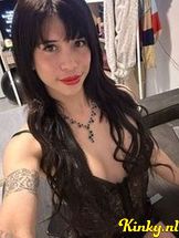 stefanía-virtual-sex-via-kinky-68dfbb85f2706a00138dd4ac