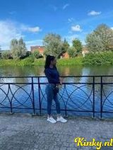 Mihaela - new in town! Party girl