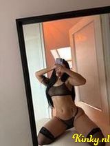 Amore - Spaans sletje laat jou spuiten🔞