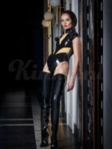 misstres-deva-bdsm-via-kinky-667bfcf44563a3001aea30b5