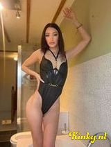 Alice - Lovely skinny girl in town😍