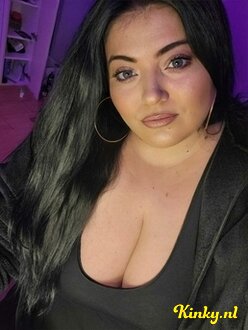 alina-escort-via-kinky-664759b467b2bd001afead0d