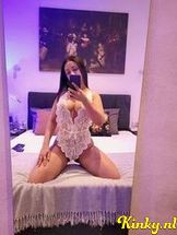 valentina-prive-ontvangst-via-kinky-6928df3f0df2600012519232