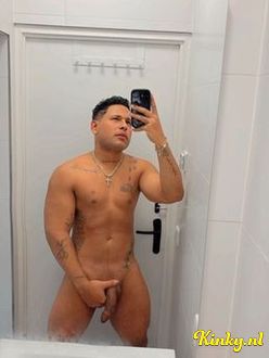 sebastián-prive-ontvangst-via-kinky-69298640cfbec30013b3617e