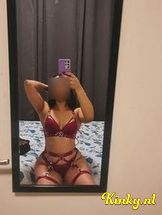 dilara-prive-ontvangst-via-kinky-69382f3798fed50013e7acf5