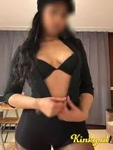 dilara-prive-ontvangst-via-kinky-698ddde6e7b5fb0013e9265e