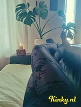 louise-erotische-massage-via-kinky-671e99fe697efe0012f2c639